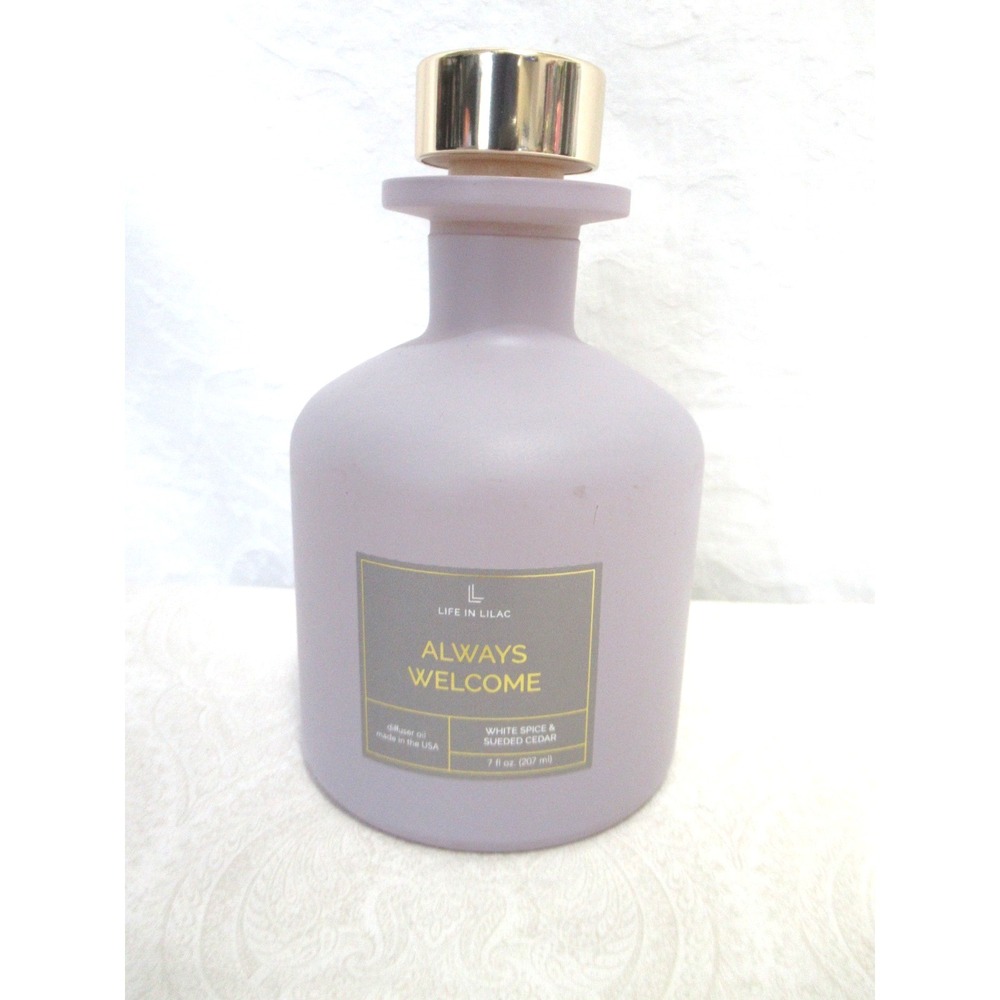 Life In Lilac Always Welcome White Spice & Sueded Cedar Reed Diffuser Oil 7 oz